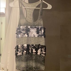 Express Sequin tank top🌻3 for 20$